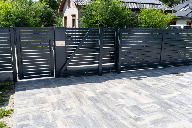 Best Driveway Paving Contractor  in Algonquin, IL
